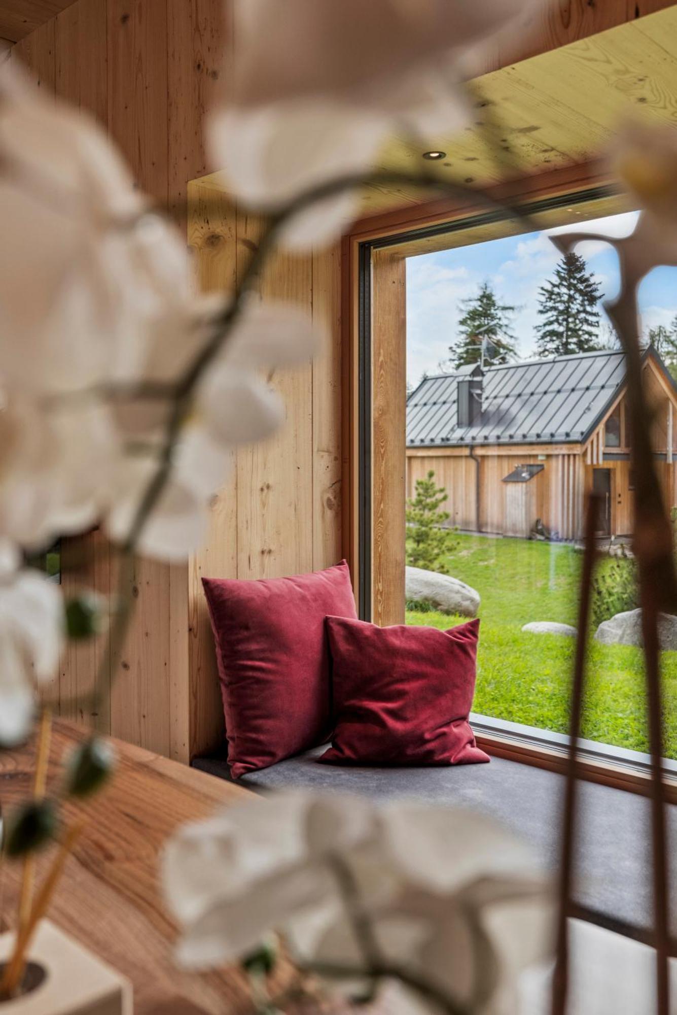 New Opening "Sissi Chalets" - Unique Luxury Hideaway With Mountain View & Sauna Mendola Ngoại thất bức ảnh