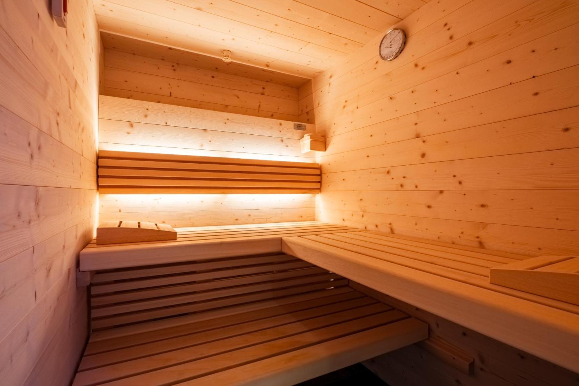 New Opening "Sissi Chalets" - Unique Luxury Hideaway With Mountain View & Sauna Mendola Ngoại thất bức ảnh