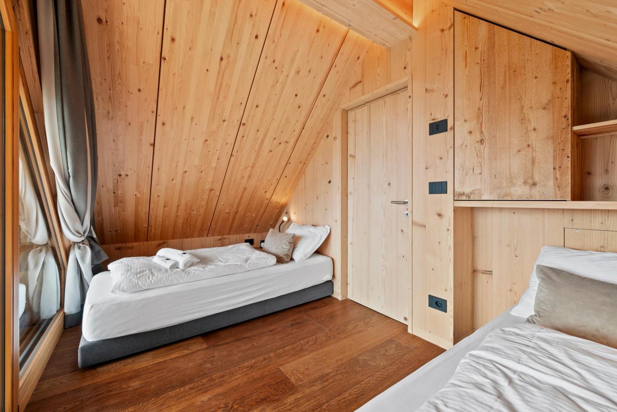 New Opening "Sissi Chalets" - Unique Luxury Hideaway With Mountain View & Sauna Mendola Ngoại thất bức ảnh