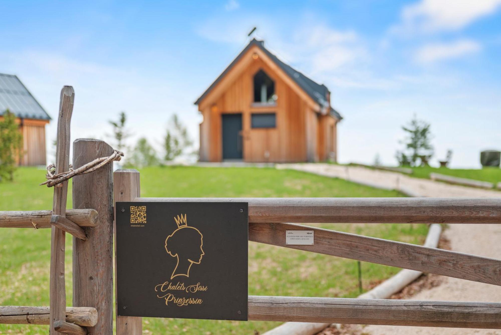 New Opening "Sissi Chalets" - Unique Luxury Hideaway With Mountain View & Sauna Mendola Ngoại thất bức ảnh