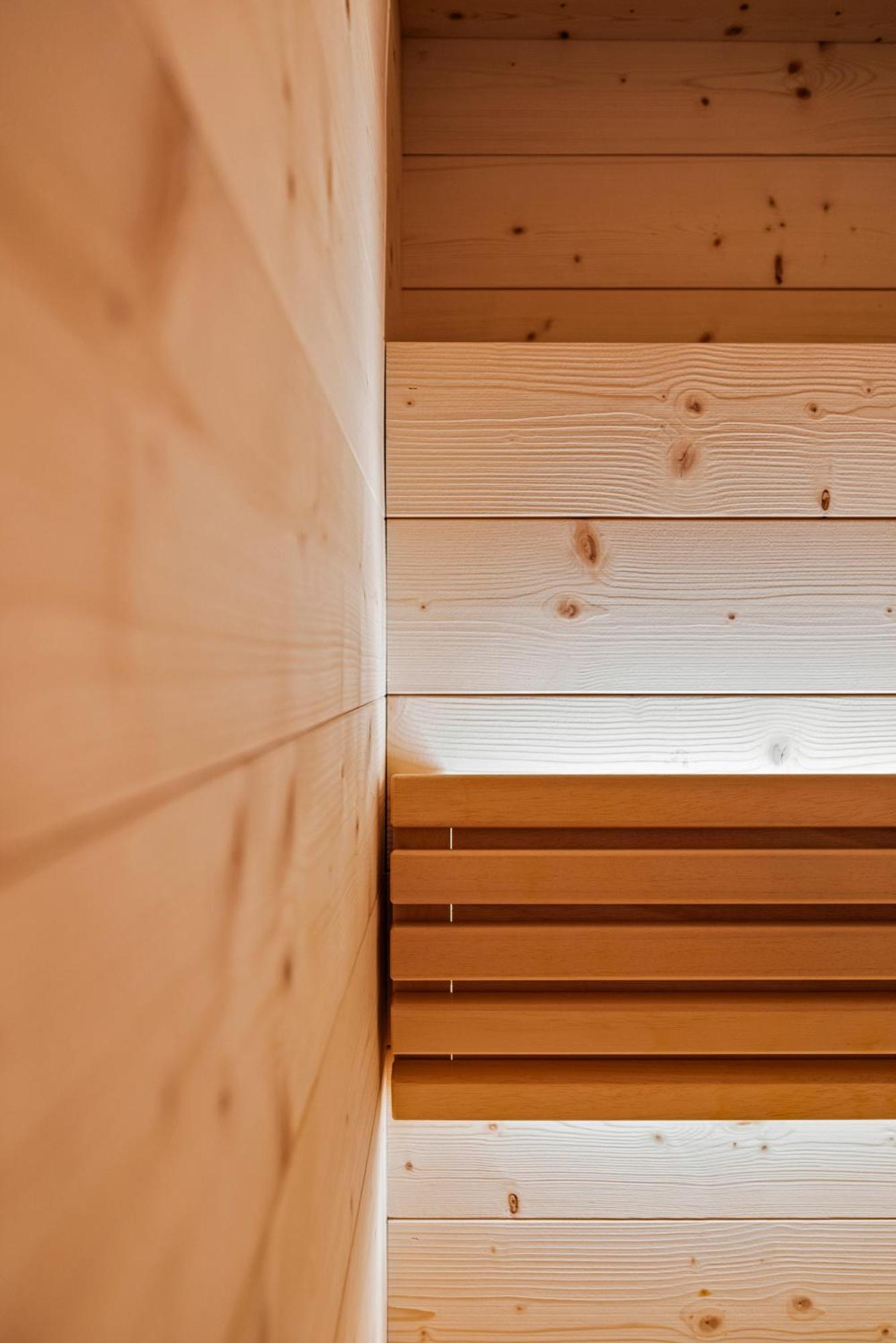 New Opening "Sissi Chalets" - Unique Luxury Hideaway With Mountain View & Sauna Mendola Ngoại thất bức ảnh