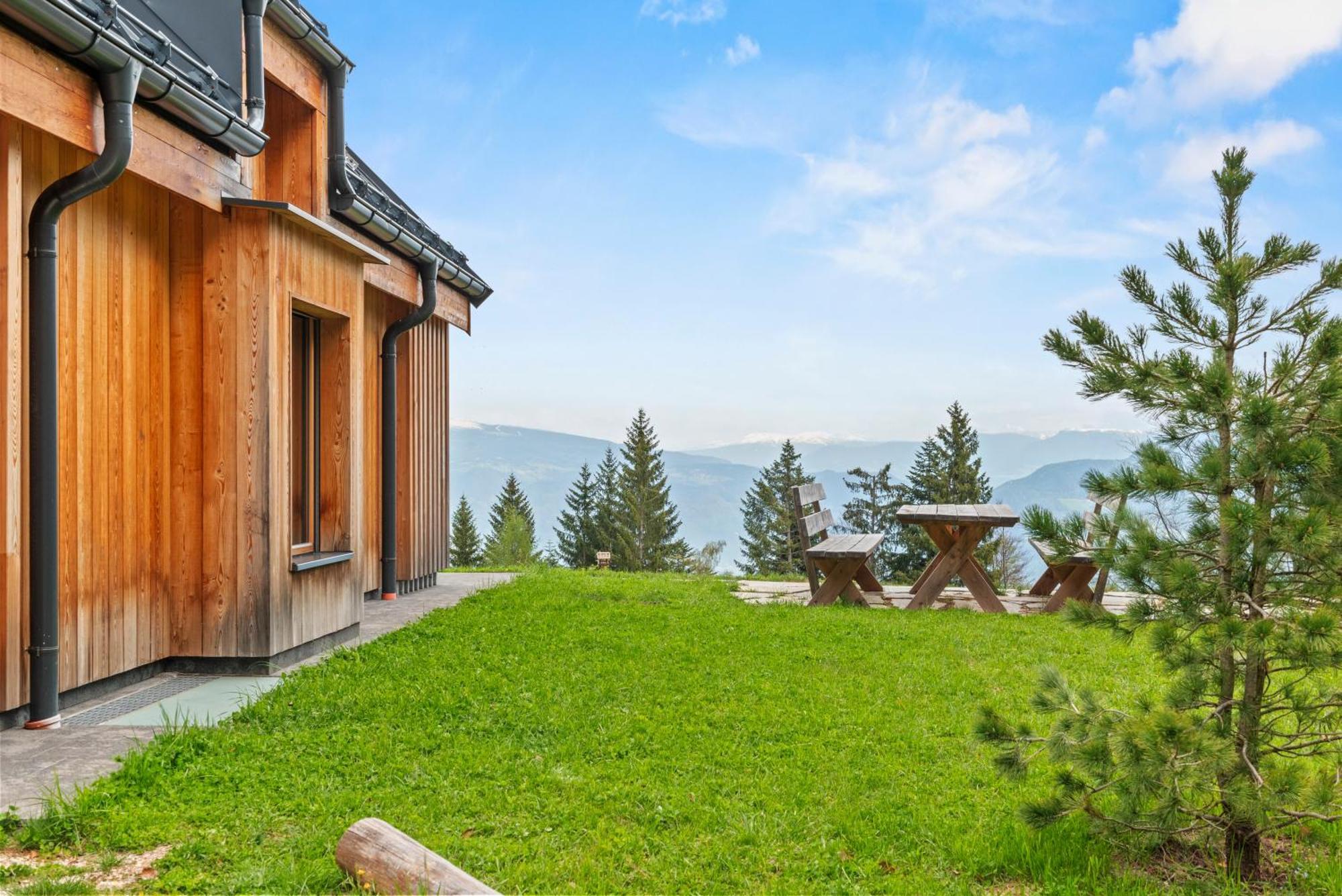New Opening "Sissi Chalets" - Unique Luxury Hideaway With Mountain View & Sauna Mendola Ngoại thất bức ảnh